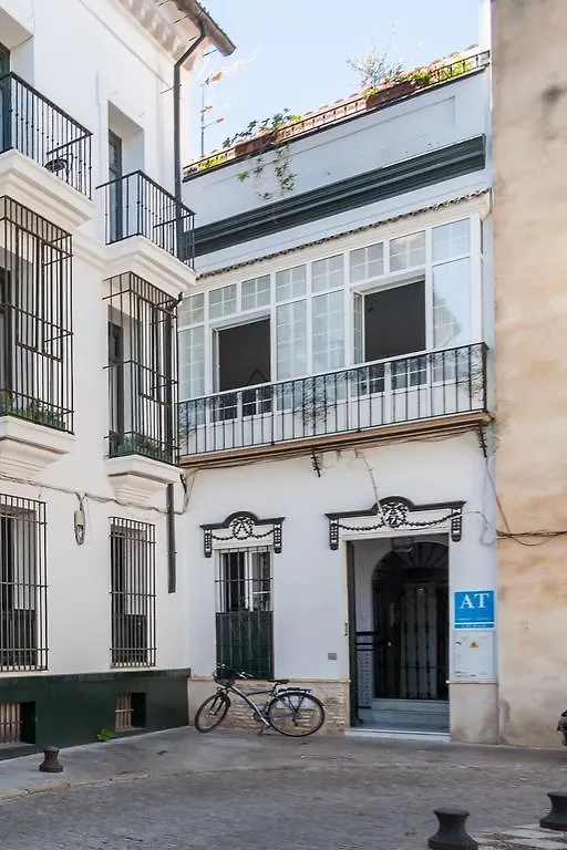 Apartamentos Plaza Pilatos Sevilla