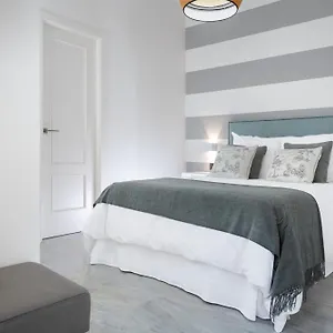 Magno Alvarez Quintero Apartamento